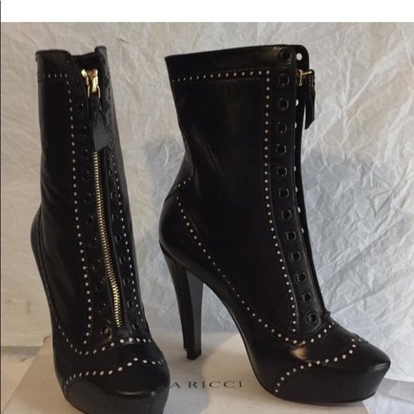 BRAND NEW NINA RICCI BLACK LEATHER BOOTS - Picture 2 of 8